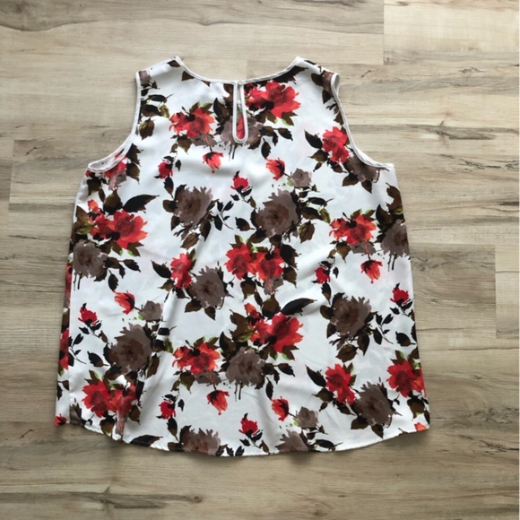 Mario Serrani Red and Brown Asymmetrical Tank Top - Picture 5 of 7